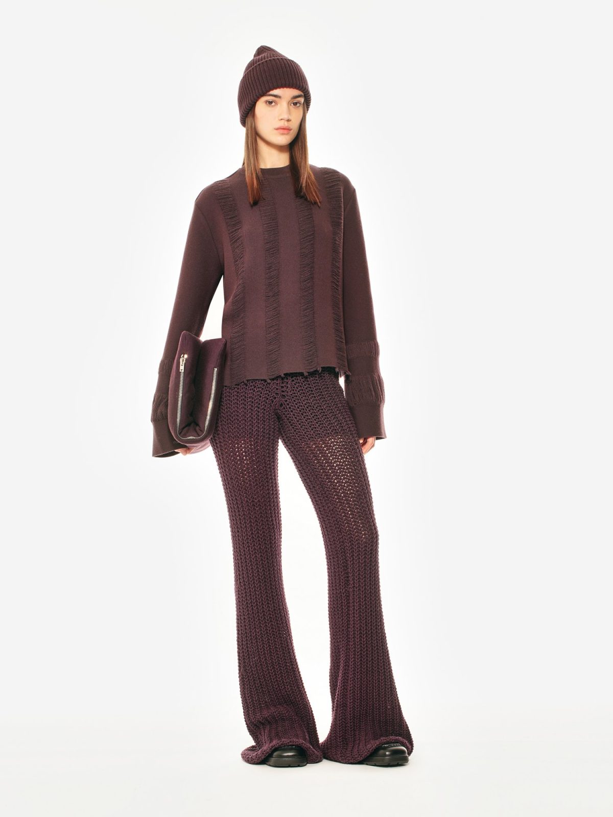 Galleria foto 'La maglieria è il nuovo capo su cui investire' - foto 24