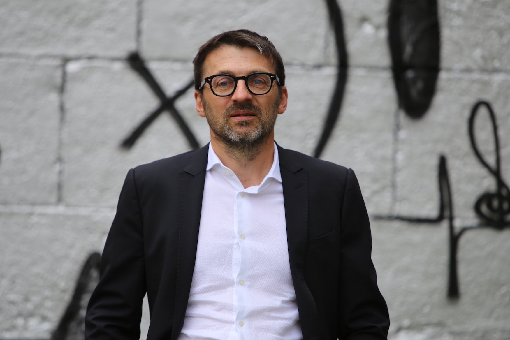 Il tè delle cinque con Mr Harry Miesbauer