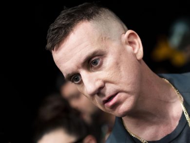 Jeremy Scott dice addio a Moschino