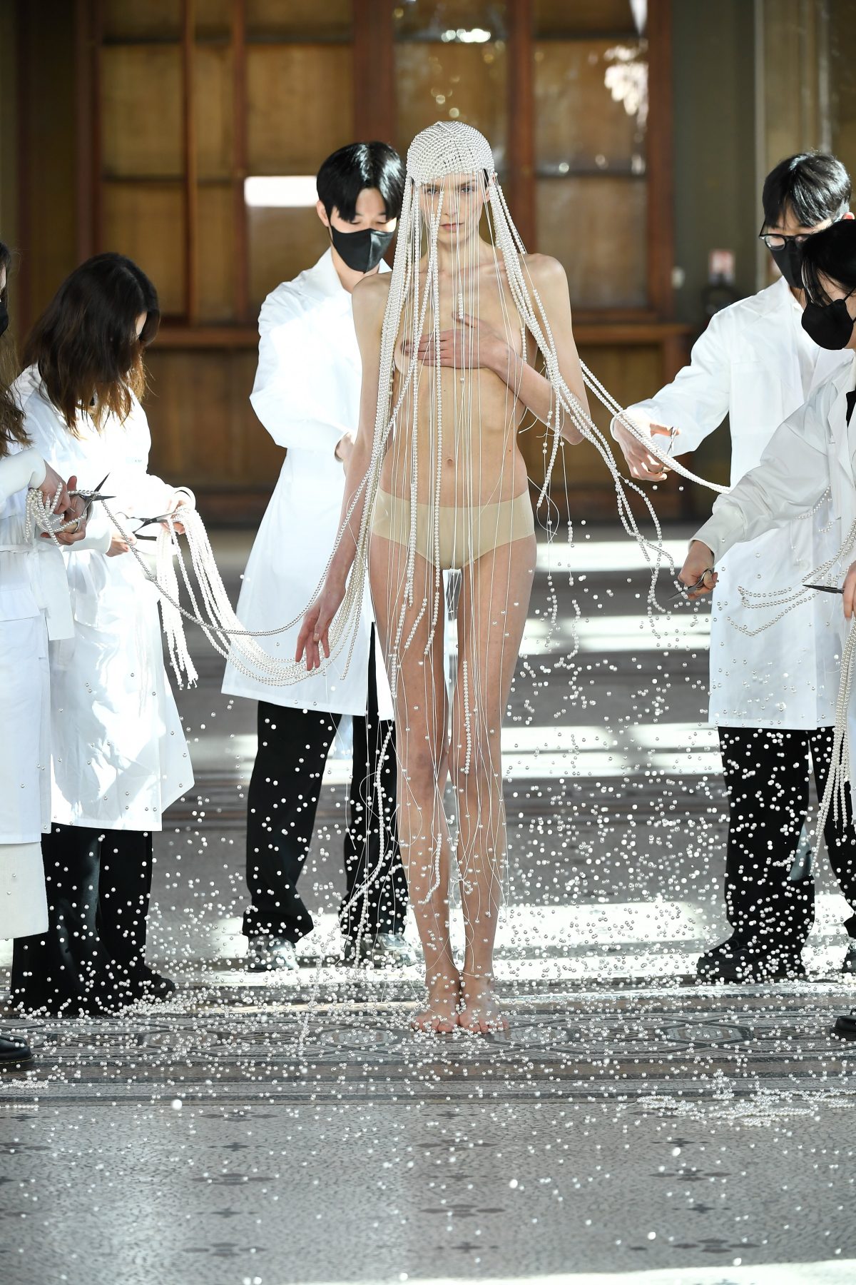 Galleria foto 'La moda ha bisogno di richiamare l’attenzione?' - foto 3