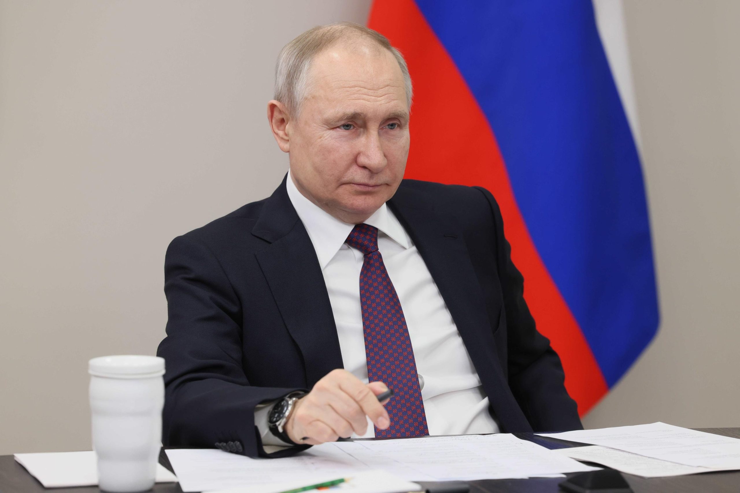Putin ricercato per crimini di guerra