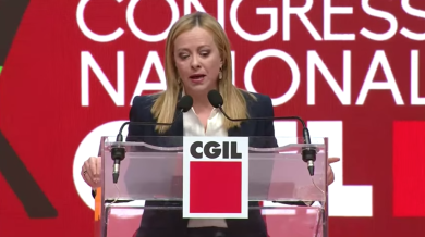 Meloni contestata alla CGIL: «Sono 30 anni che mi fischiano; non mi spaventa»