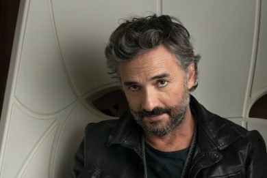 Vincenzo Ferrera: «Il fenomeno Mare Fuori, la gavetta e la vita che ti sorprende»