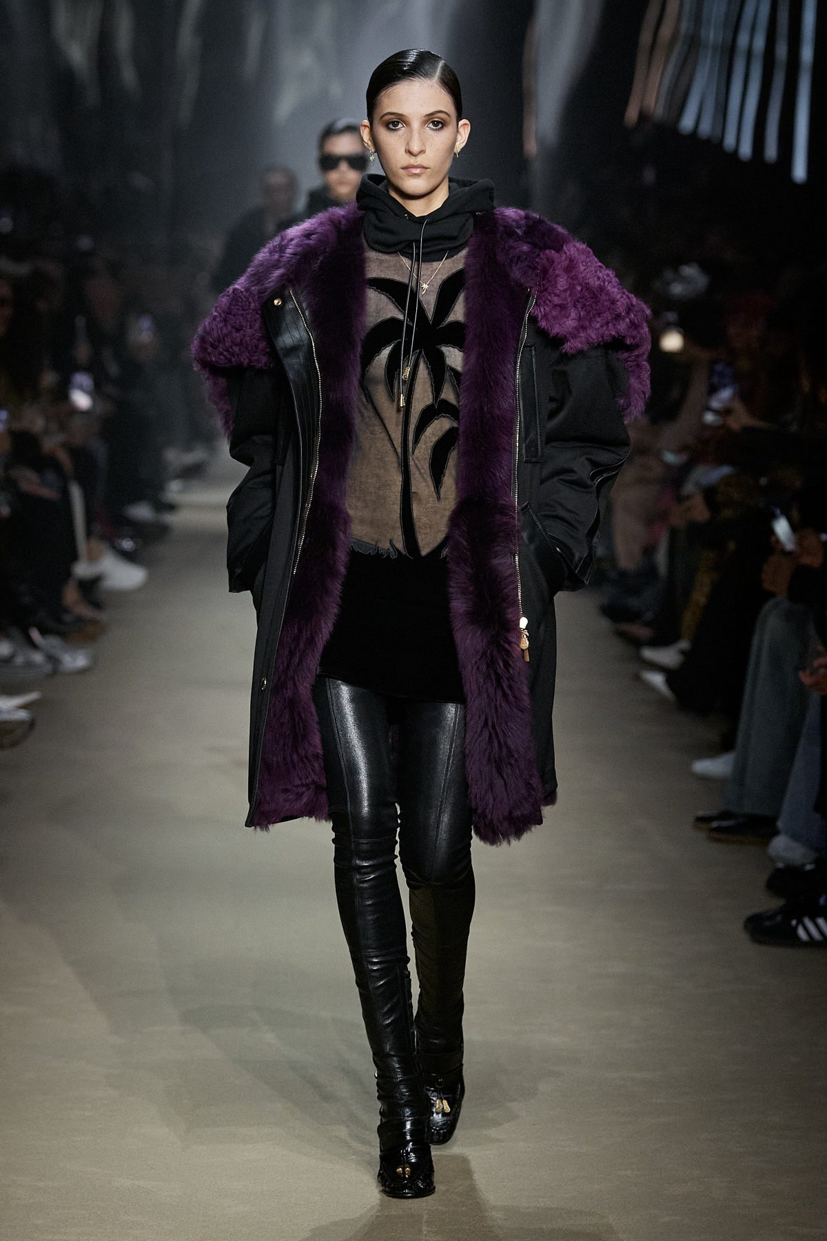 Galleria foto 'Paris Fashion Week: torniamo a parlare di vestiti' - foto 15