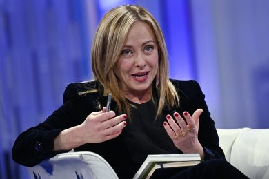 Meloni all’Ue: sui migranti l’Italia non sia lasciata sola