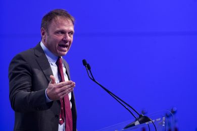 Lollobrigida: «non deve mancare un contatto diretto con tessuto economico UK»