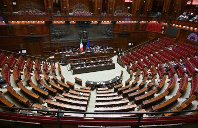 La Camera boccia lo scostamento di bilancio, maggioranza sconfitta per 6 voti
