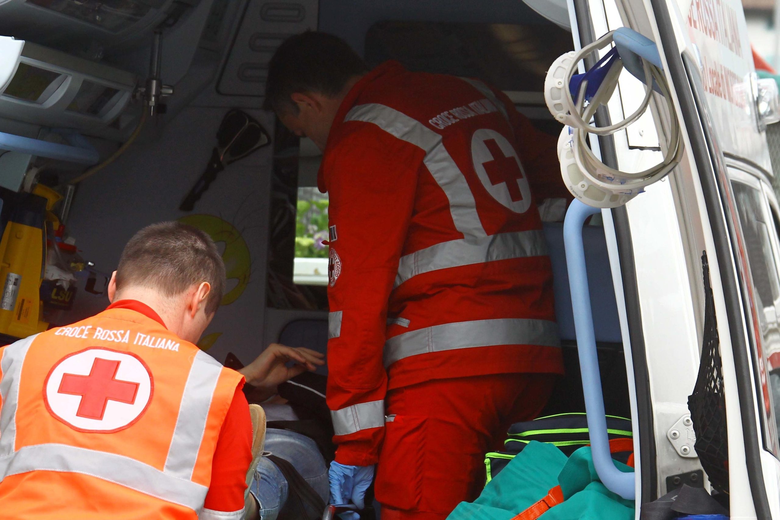 Dietro le morti improvvise non c’è il vaccino, ma il Covid e la scarsa prevenzione
