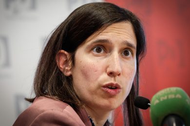 Il «salto nel voto» di Elly