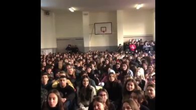 Manzoni occupato: gli studenti sono stressati