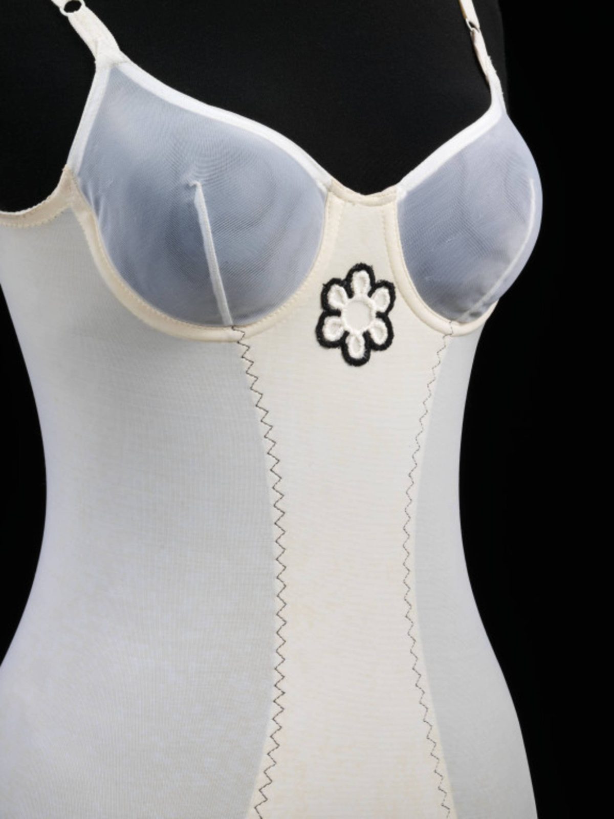 Galleria foto 'Addio Mary Quant' - foto 8