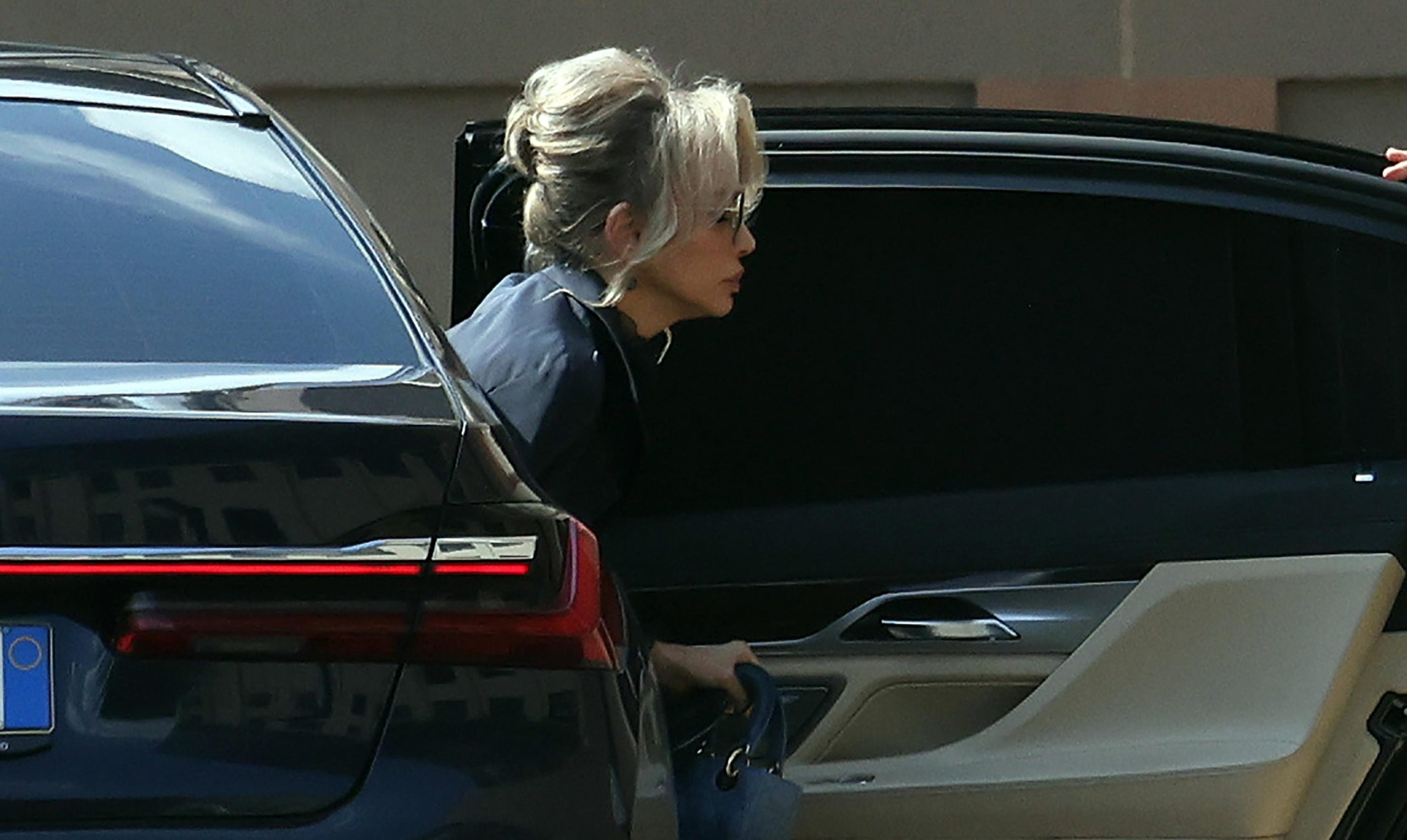 Migliorano le condizioni di salute di Silvio Berlusconi Migliorano le condizioni di salute di Silvio Berlusconi