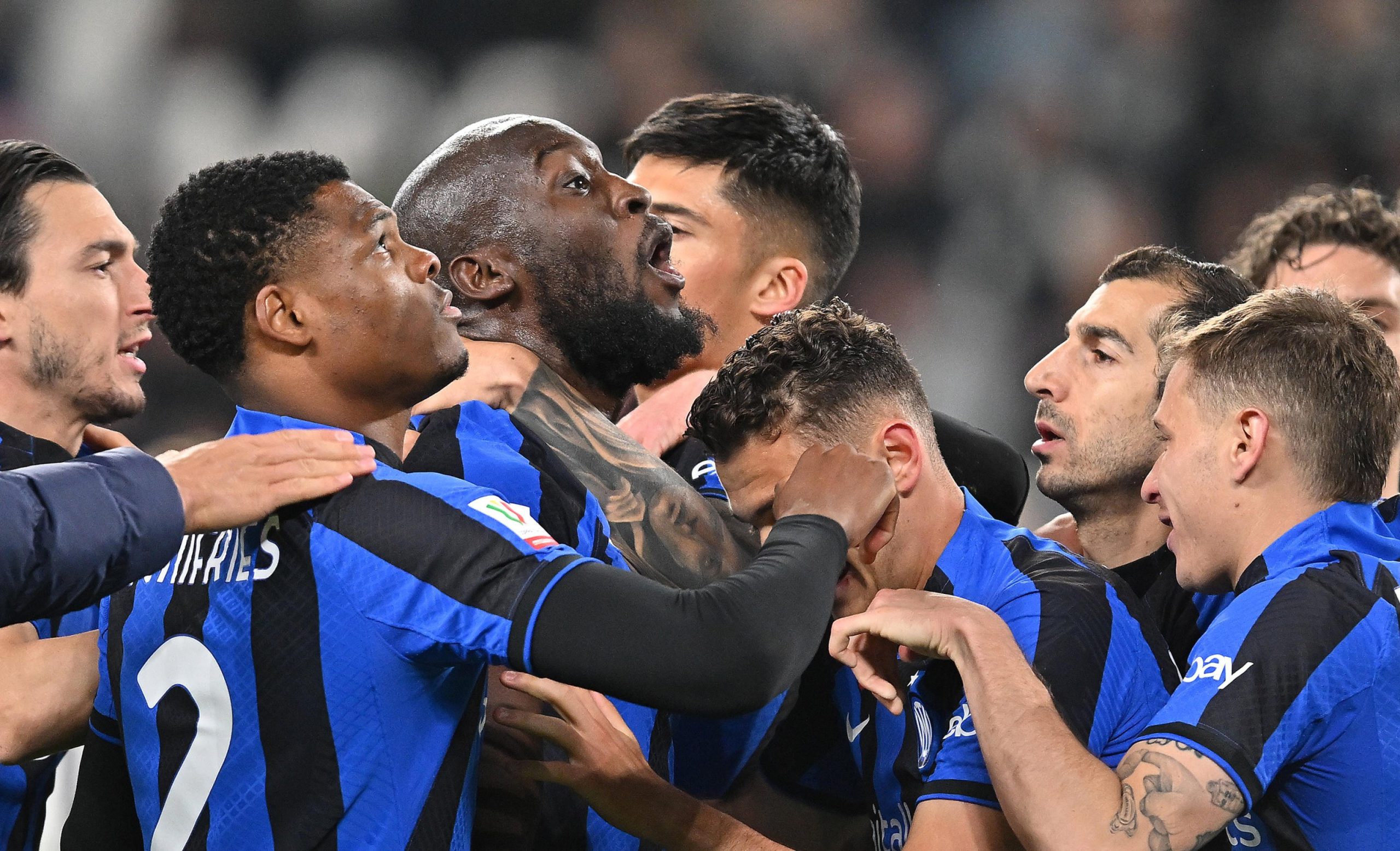 Riabilitare Lukaku, cancellare i razzisti dagli stadi