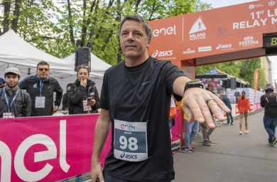 Renzi si prende una pausa davanti ad un Governo forte ed un’opposizione spenta e divisa