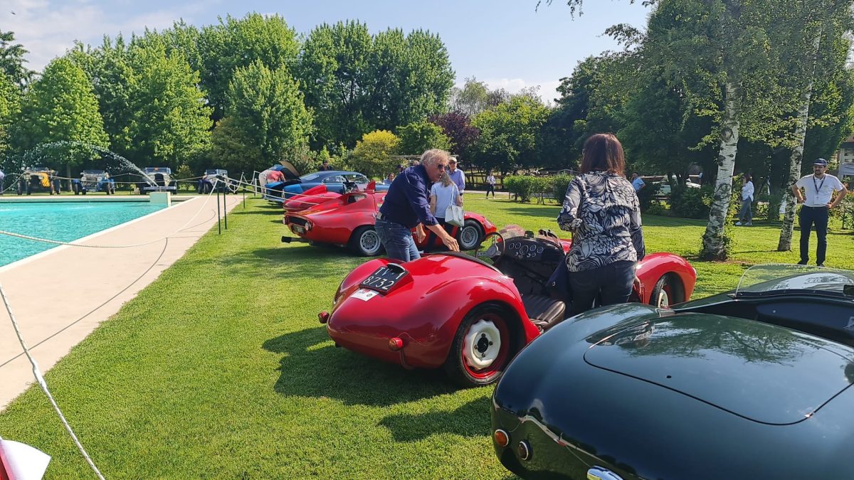 Galleria foto 'Auto d’epoca in mostra al «Concorso Eleganza Borgo Machetto»' - foto 3