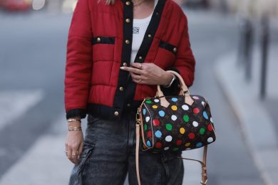 Un’Europa di borsette e profumi