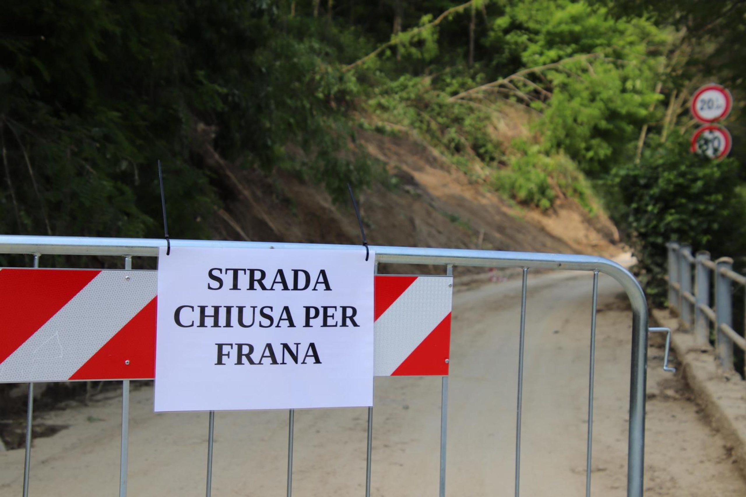 Perché l’Emilia Romagna è piena di frane dopo il maltempo