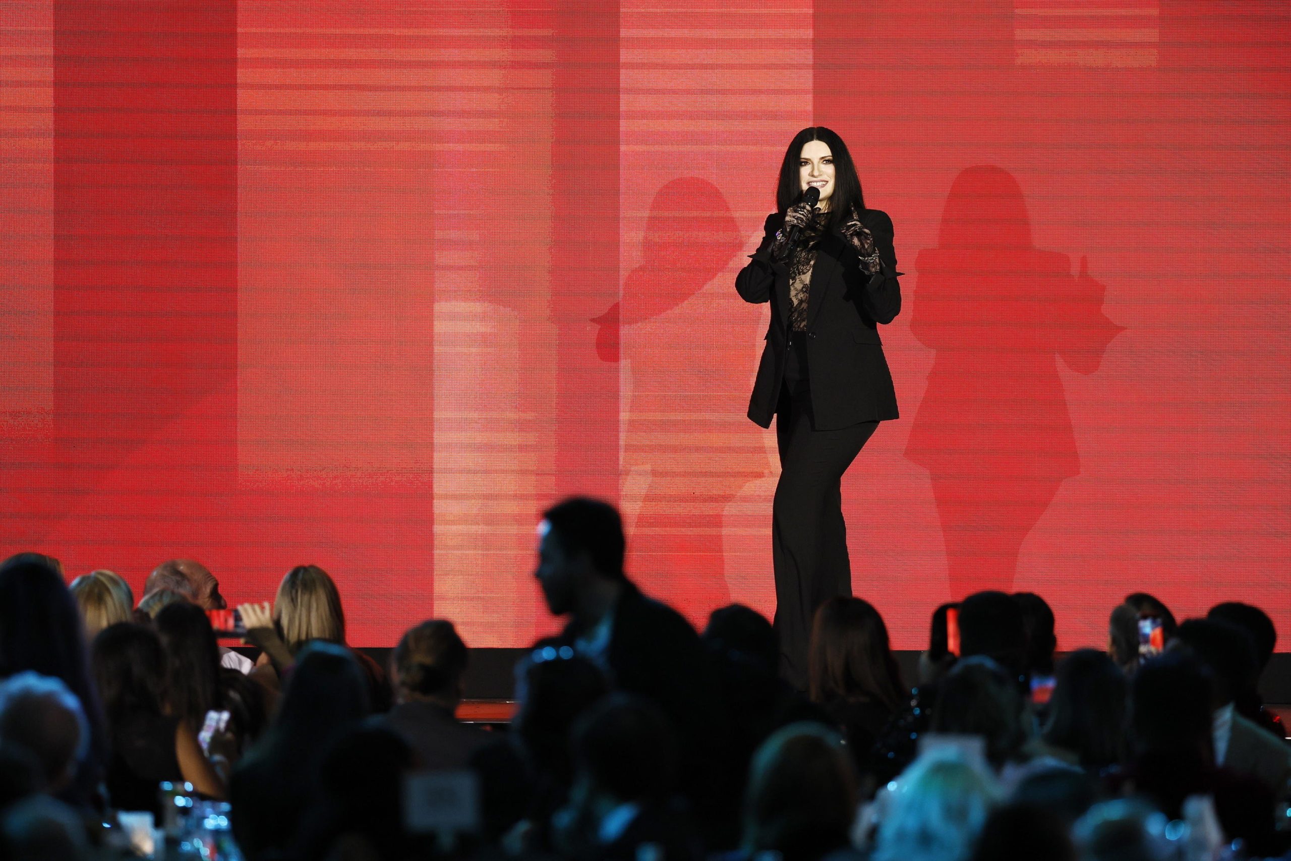 La musica italiana si stringe intorno all’Emilia Romagna