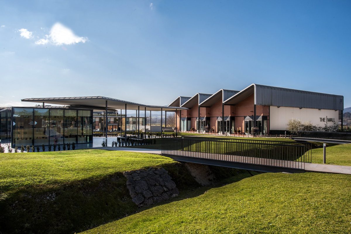 Galleria foto 'Gli Outlet Italia: unicità, multi-esperienze e digitale' - foto 2