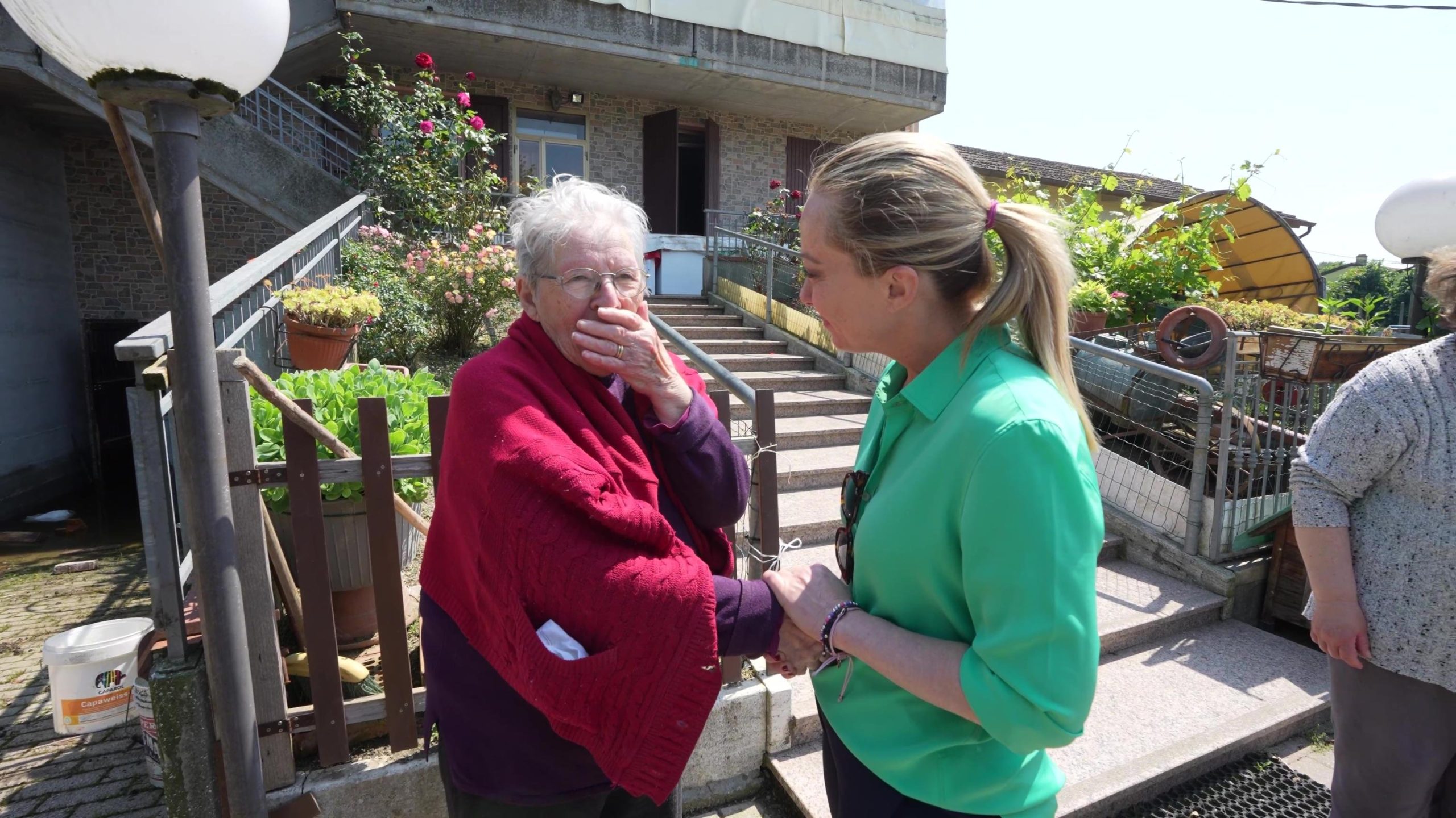 La politica dei fatti e quella delle passerelle