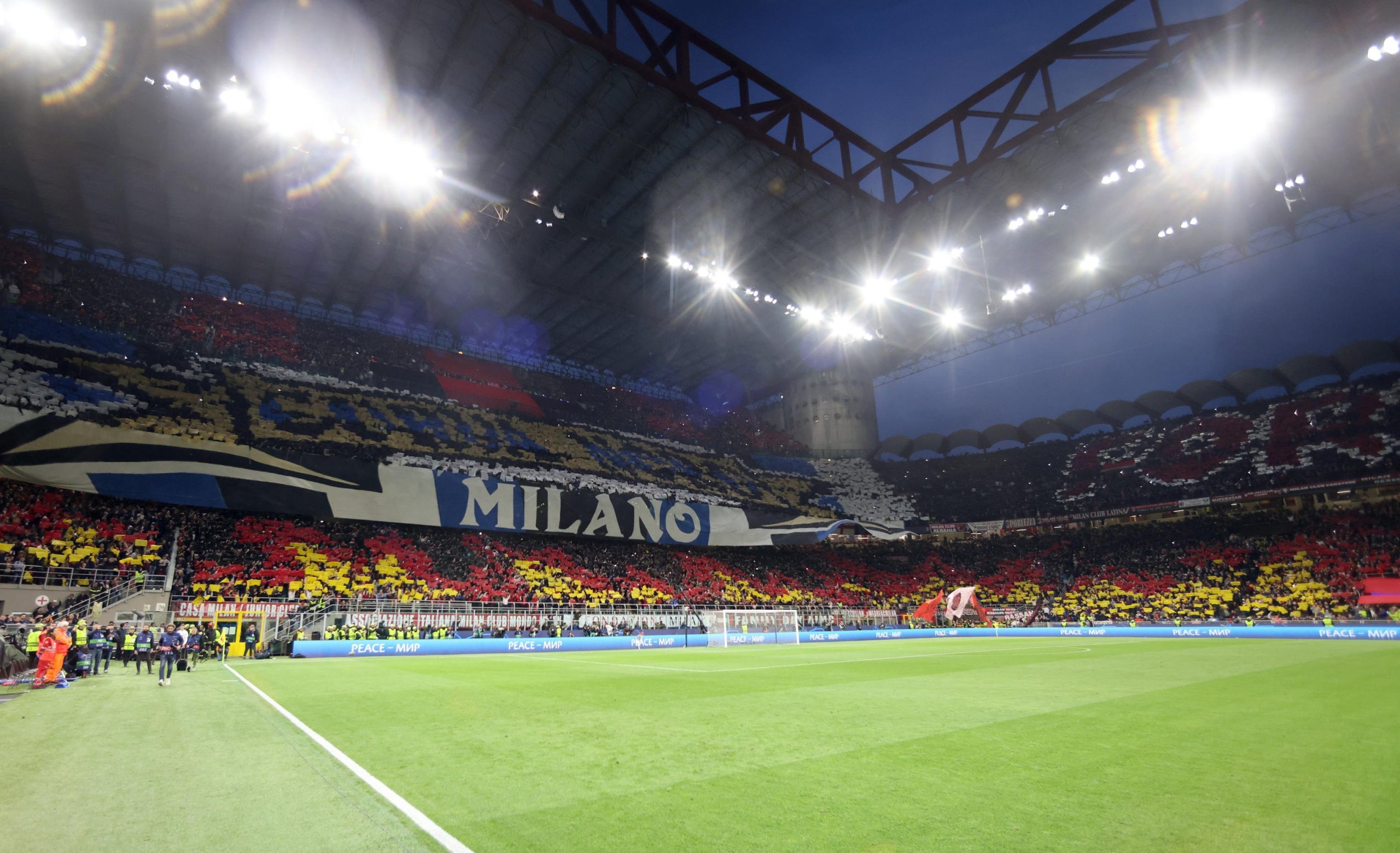 Euroderby, San Siro ha vinto la Champions degli incassi Euroderby, San Siro ha vinto la Champions degli incassi