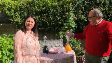 Le pillole di galateo di Petra e Carlo: l’aperitivo in giardino