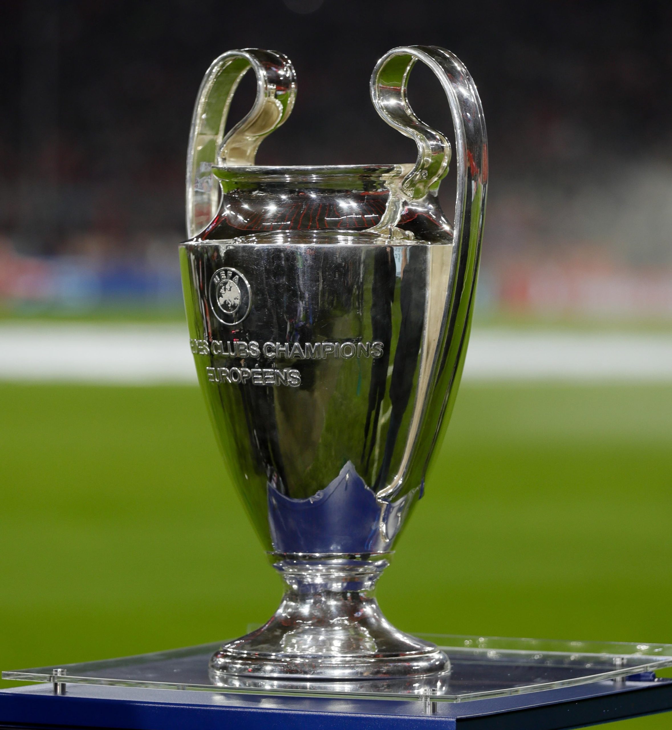 La Champions League resta su Sky anche nel triennio 2024-2027