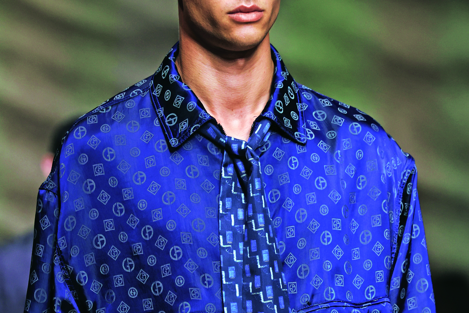 Cravatta e foulard, corsi e ricorsi della moda Cravatta e foulard, corsi e ricorsi della moda