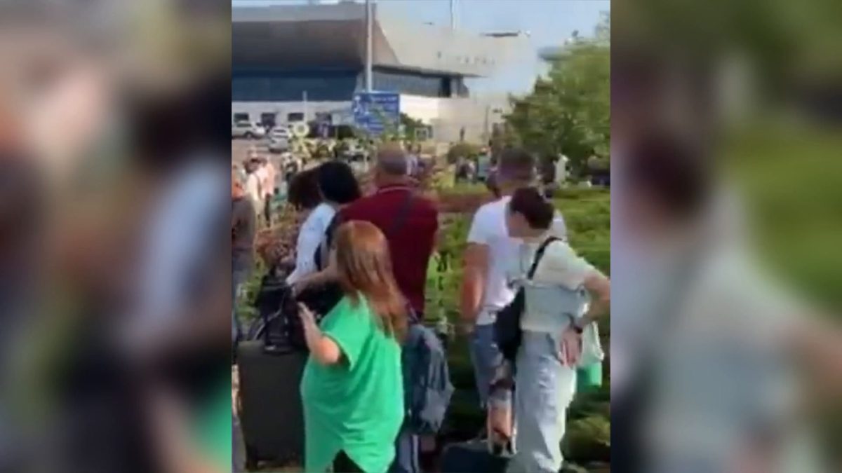 Moldavia: sparatoria all’aeroporto di Chisinau | video Moldavia: sparatoria all’aeroporto di Chisinau | video