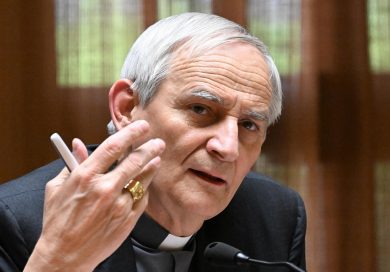 Zuppi arriva a Mosca in cerca della «giusta pace» auspicata dal pontefice