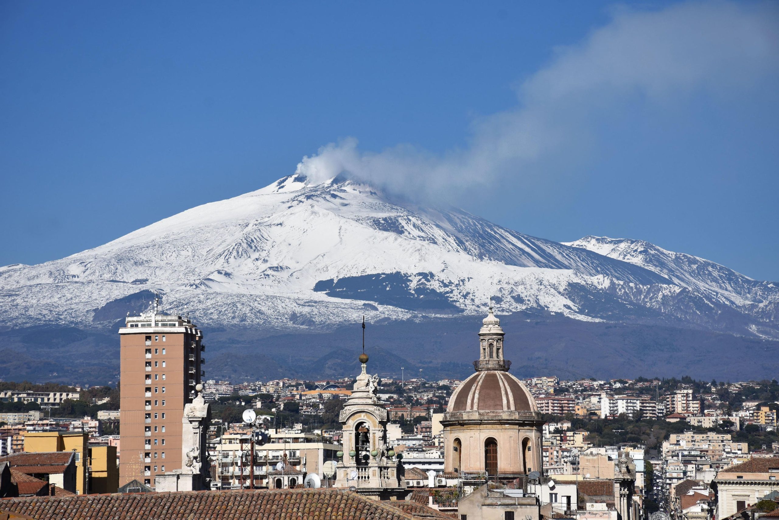 Terremoto Sicilia, scossa di magnitudo 3.1 sull’Etna Terremoto Sicilia, scossa di magnitudo 3.1 sull’Etna