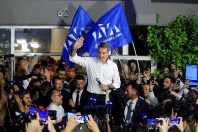 Elezioni in Grecia, vince il centrodestra