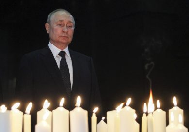 Lo Zar ha perso. Putin è un presidente solo, senza l’appoggio dell’esercito, senza l’amore dei russi