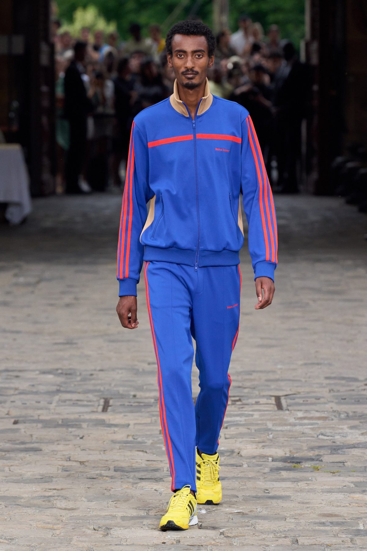 Galleria foto 'Paris Fashion Week: alla ricerca della propria identità' - foto 2