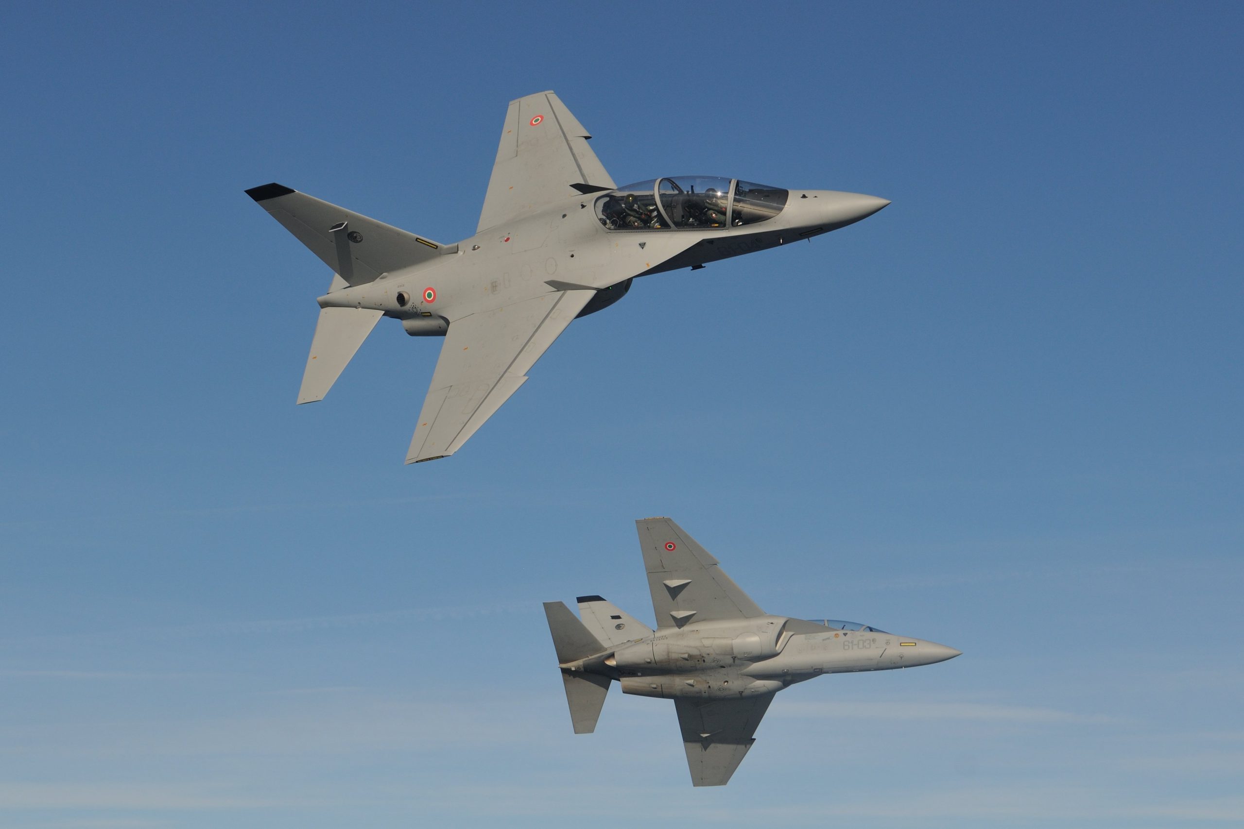 Accordo Leonardo-Airbus per la promozione congiunta di programmi militari di addestramento al volo