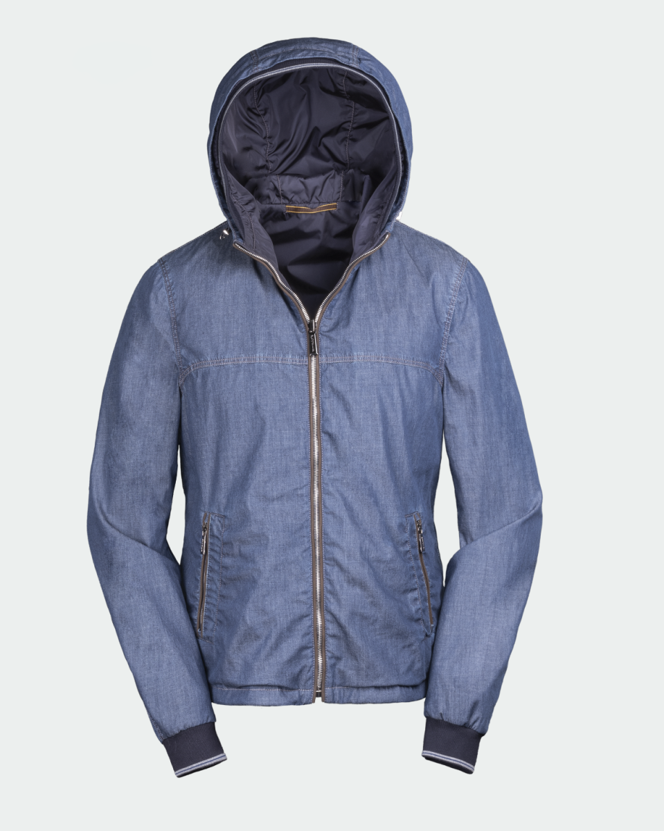 Lo sportswear che non pecca in classe Lo sportswear che non pecca in classe