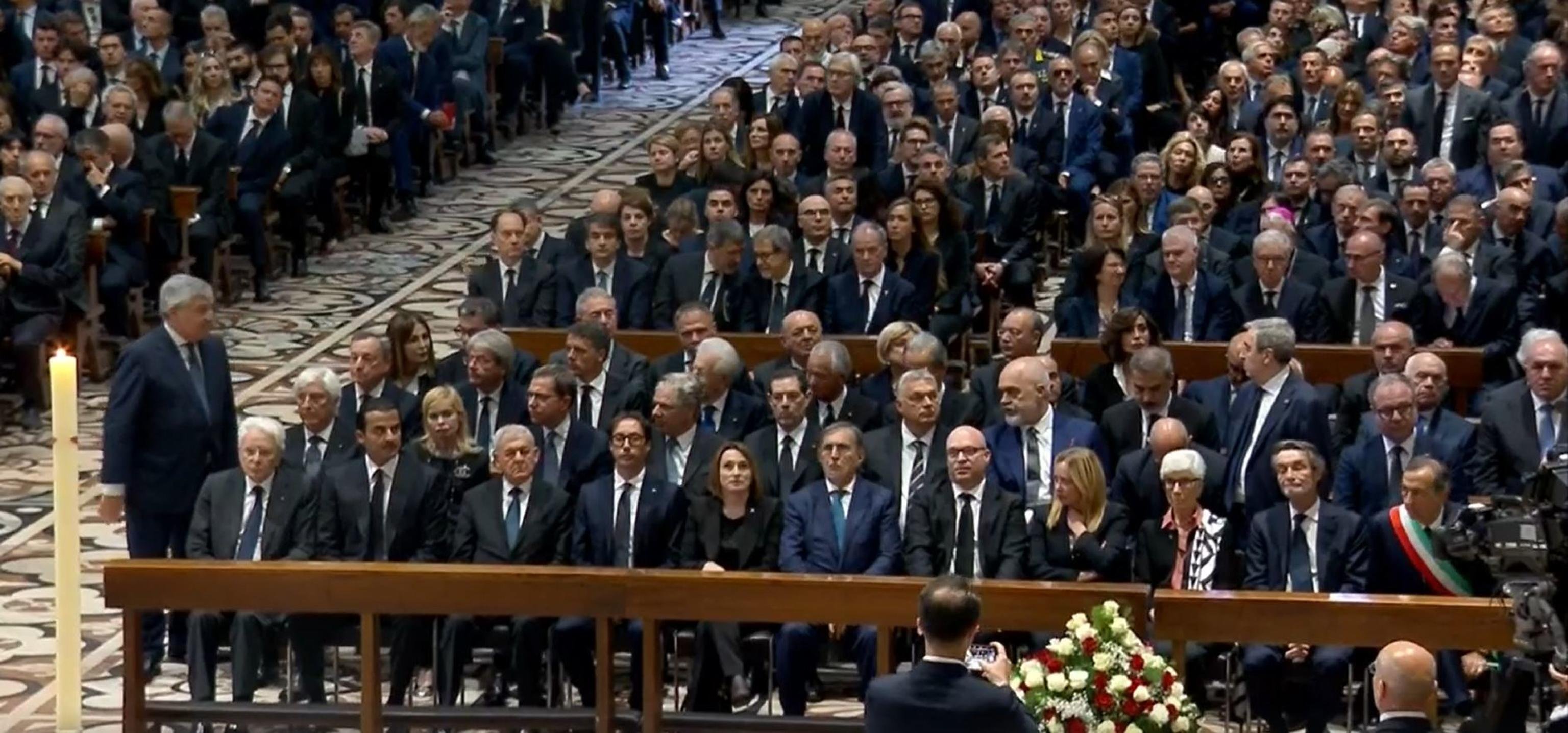 I funerali di Berlusconi. Le immagini