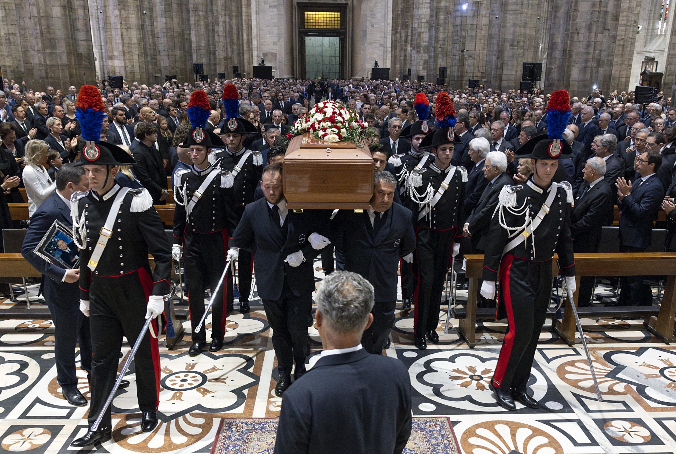 I funerali di Berlusconi. Le immagini