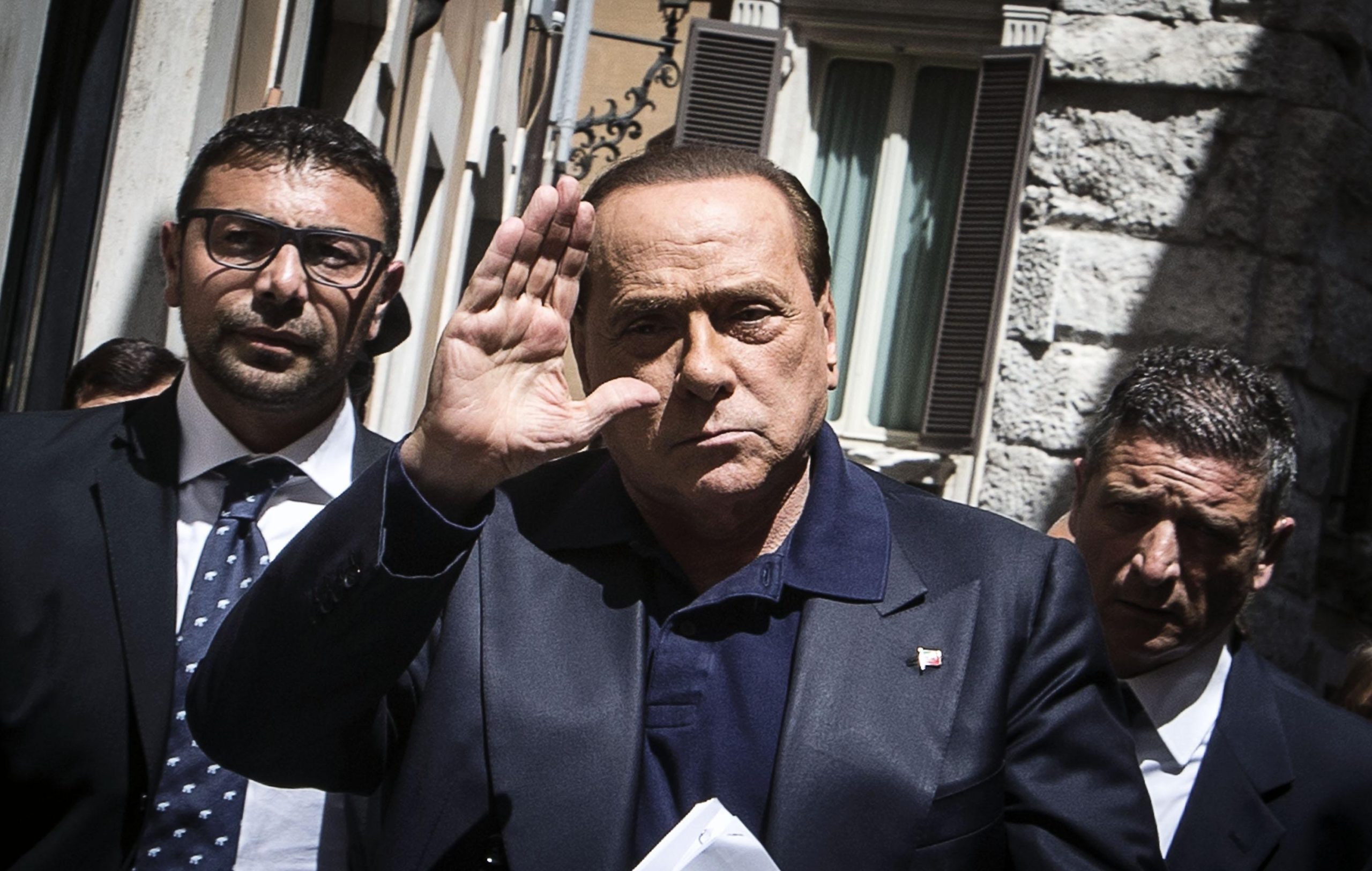 Silvio Berlusconi, il cordoglio corre sul web
