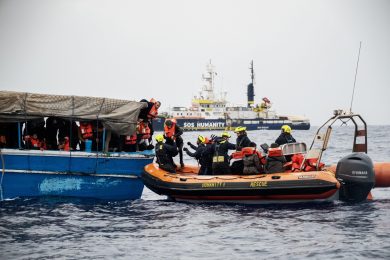 Cosa prevede l’accordo in Europa sui migranti