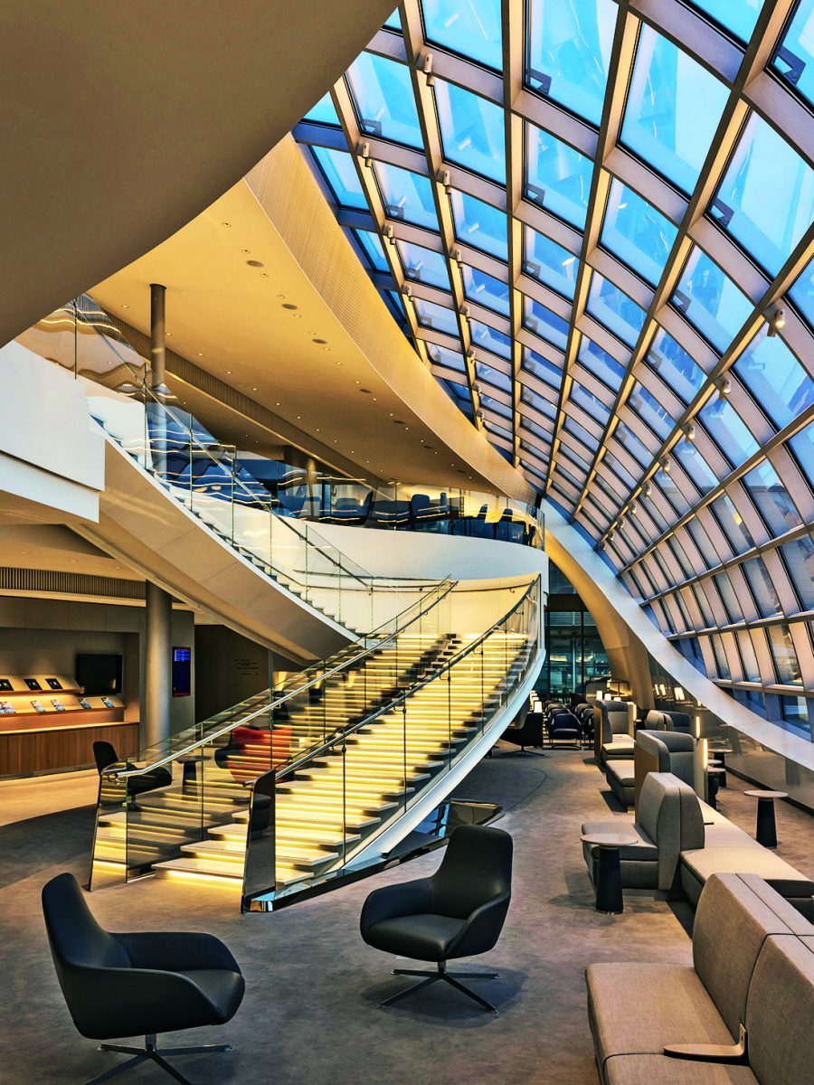 Lounge: dove l’attesa vale il viaggio Lounge: dove l’attesa vale il viaggio