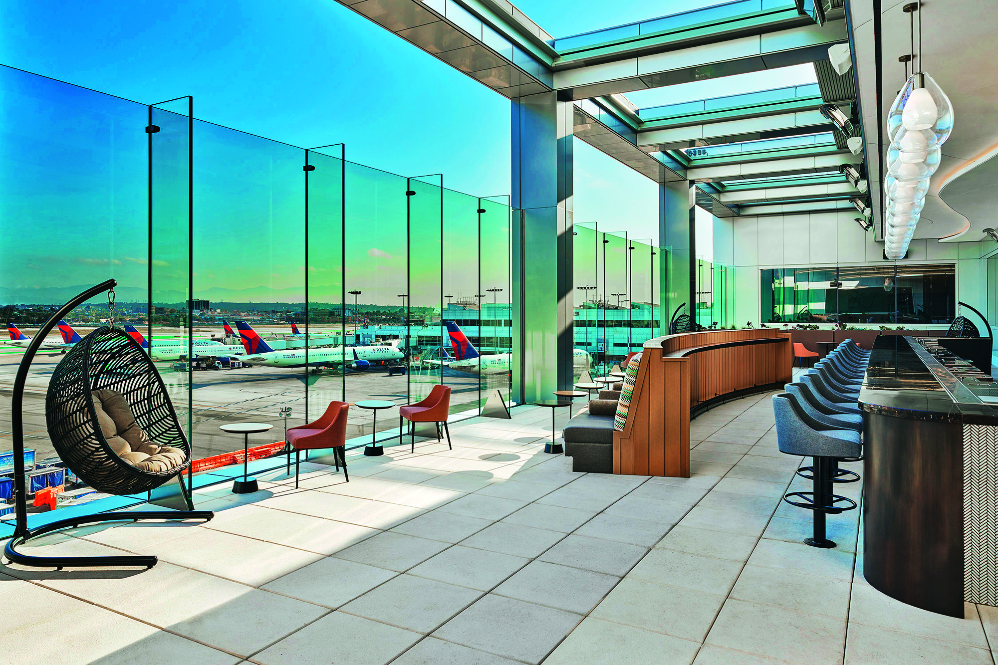 Lounge: dove l’attesa vale il viaggio Lounge: dove l’attesa vale il viaggio