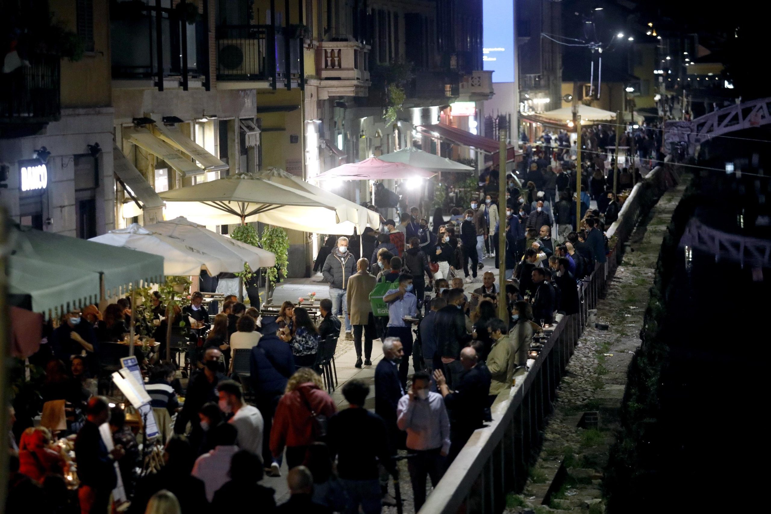 Movida: il Comune potrebbe risarcire i cittadini per i danni causati dal chiasso