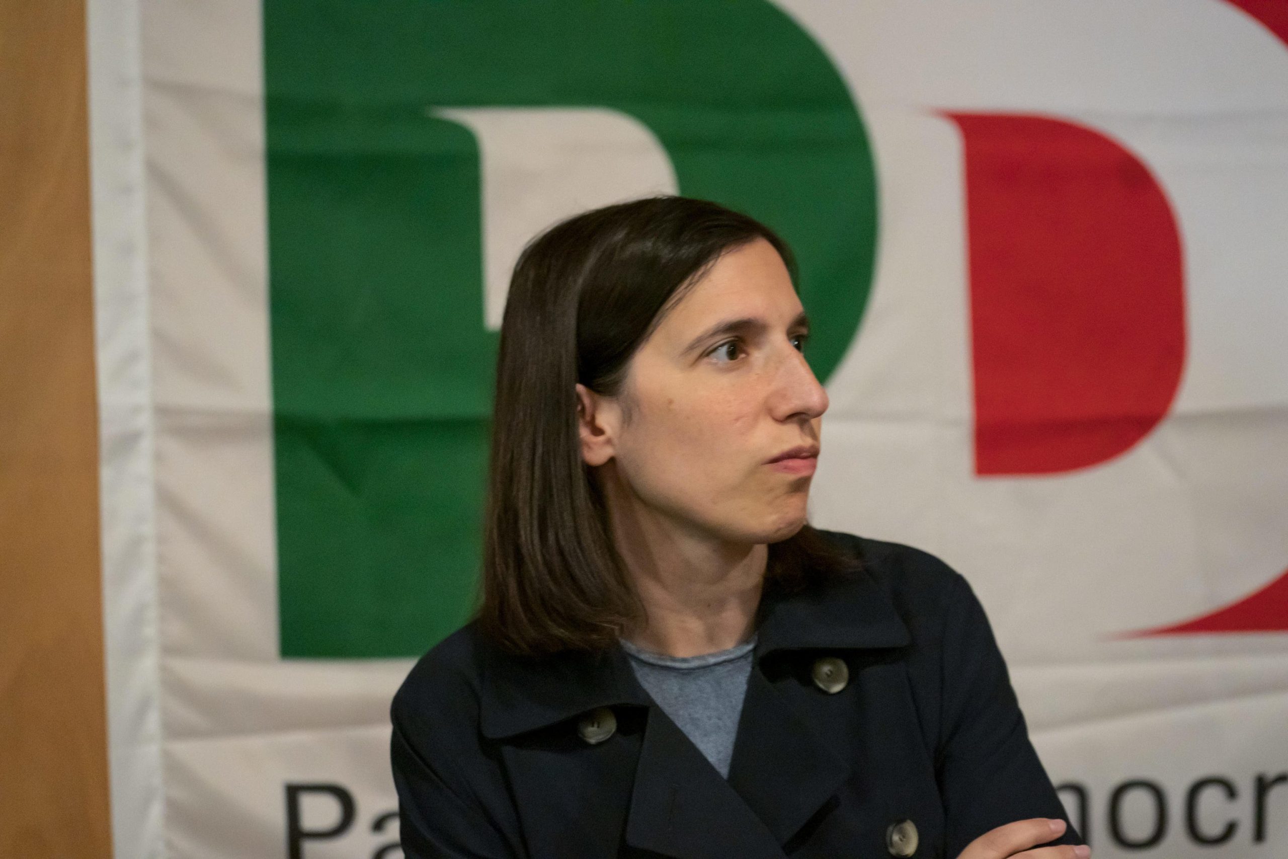 Maternità surrogata, armi all’Ucraina; il Pd si divide e mostra la debolezza di Elly Schlein