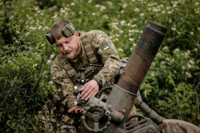 Armi all’Ucraina, anche gli Usa hanno tirato dei «pacchi»