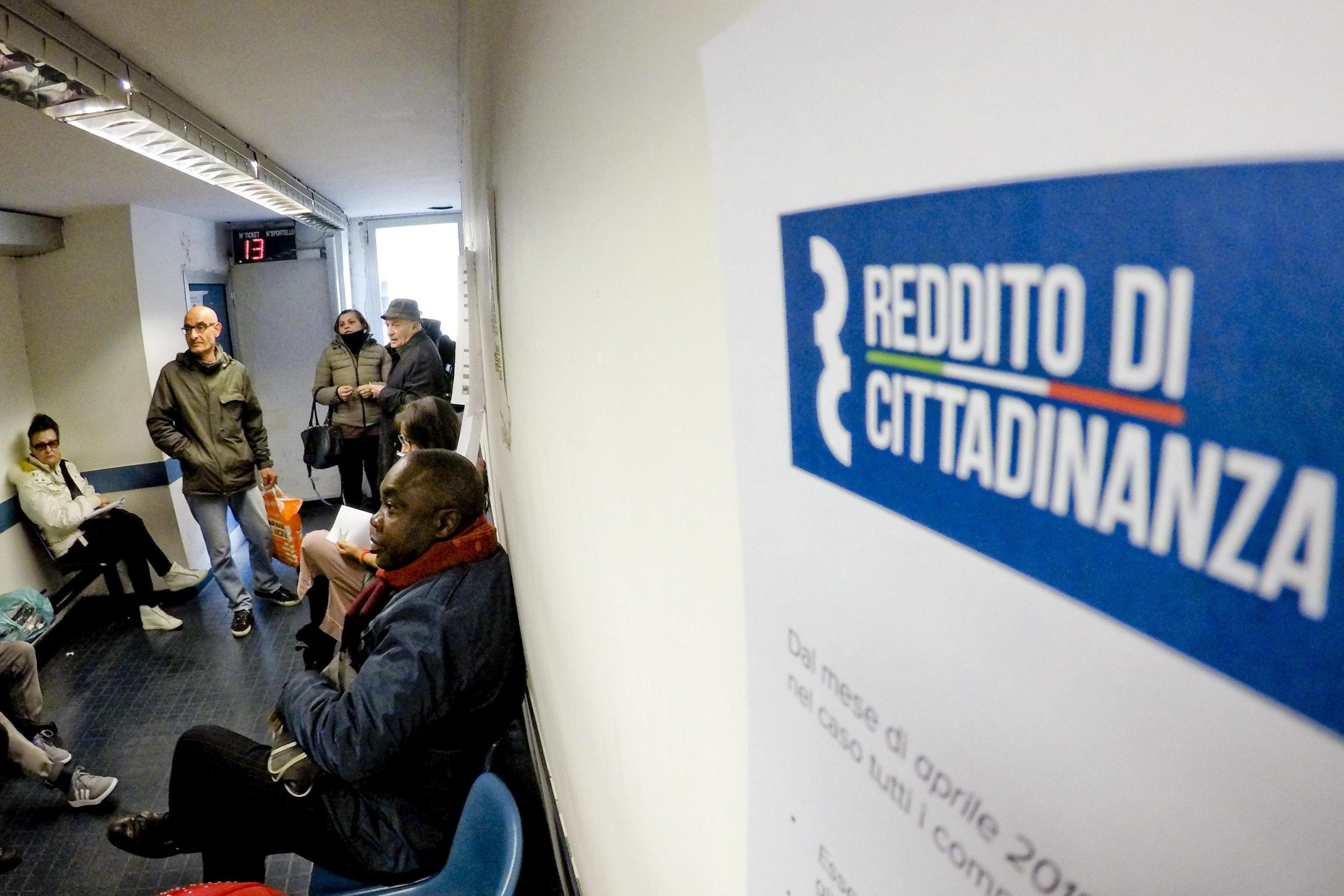 M5S, Pd e sindacati lanciano la rivolta sociale, ma la gente non ci casca