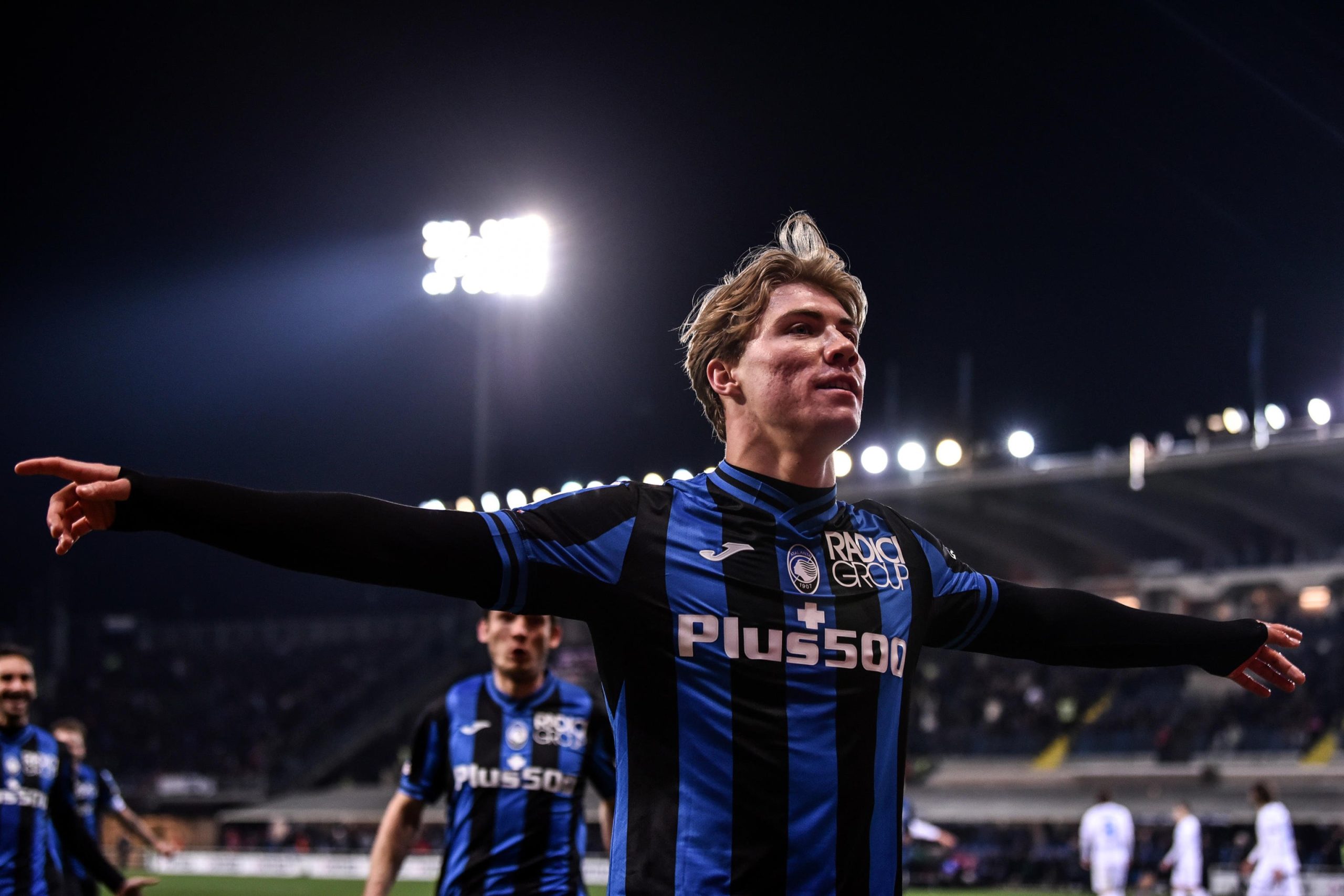 Atalanta, cessione record: Hojlund al Manchester United per 75 milioni Atalanta, cessione record: Hojlund al Manchester United per 75 milioni