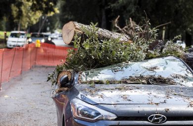 Maltempo: l’assicurazione da scegliere e cosa c’è da sapere in caso di danni