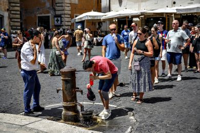 Come affrontare la disidratazione con il gran caldo