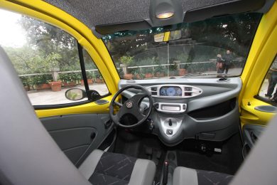 Vendite auto Ue; elettrico sale del 66% a giugno ma è presto per parlare di rivoluzione